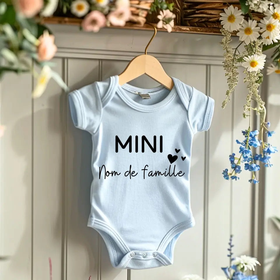 Mini nom de famille - Onesie/dorsal bébé gepersonaliseerd, body 100% biologisch katoen
