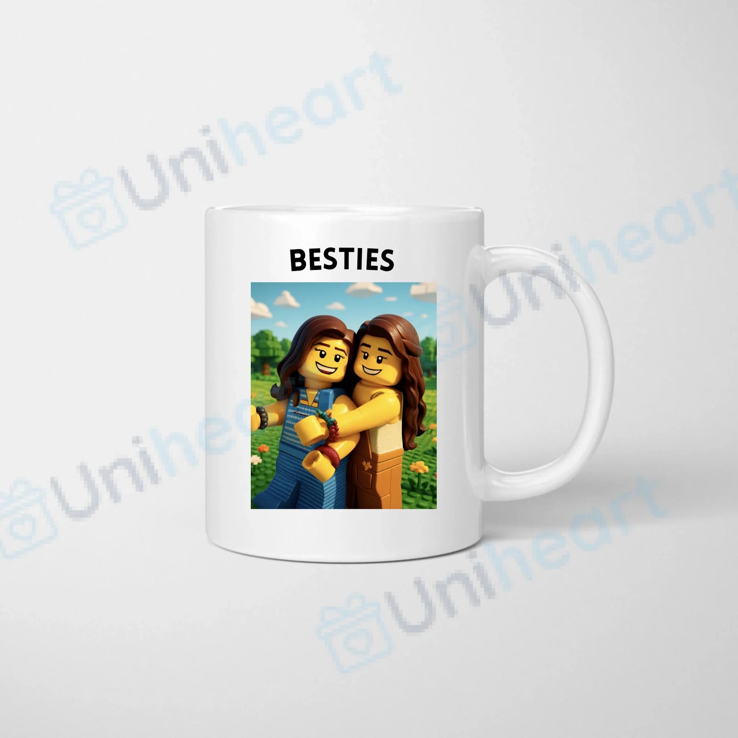 Gepersonaliseerde fotomok met het thema Besties Toys (verander je foto's in een tekening van een speelgoedfiguur)