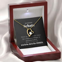 Load image into Gallery viewer, To Meet You - Ketting met gouden hanger en gepersonaliseerde kaart (Valentijnsdagcadeau)
