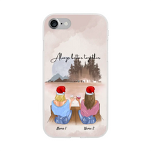 Afbeelding in Gallery-weergave laden, Kerstmis - Beste vrienden met drank Gepersonaliseerd telefoonhoesje (2-4 vrouwen)
