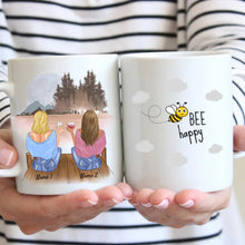 Laden Sie das Bild in den Galerie-Viewer, Bee Happy - Personalisierte Tasse Freundinnen &amp; Kolleginnen (2-4 Personen)
