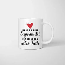 Laden Sie das Bild in den Galerie-Viewer, Supermutti, alles Tutti - Personalisierte Tasse (1-4 Kinder, Muttertag)
