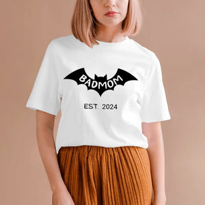 Badmom (Dadman) sinds 2024 - Gepersonaliseerd T-shirt voor aanstaande moeders, geboorte-/zwangerschapsaankondiging 100% katoen