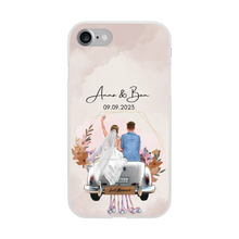 Afbeelding in Gallery-weergave laden, Gepersonaliseerd trouwhoesje voor de telefoon &quot;Just Married&quot; - Voor getrouwde stellen, bruid &amp; bruidegom, huwelijkscadeau
