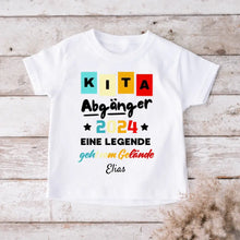 Afbeelding in Gallery-weergave laden, Kita studeert af in 2024, een legende verlaat het gebied - gepersonaliseerd T-shirt voor kinderen, studenten, schoolinschrijving (100% katoen)
