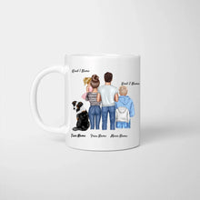 Laden Sie das Bild in den Galerie-Viewer, Personalisierte Tasse für die ganze Familie &quot;We are Family&quot; (1-4 Kinder + Haustiere)
