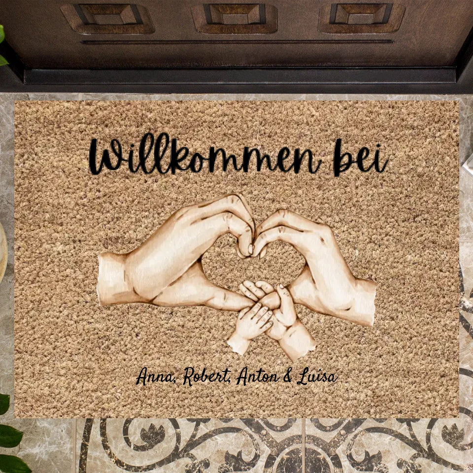 Welkom bij - Gepersonaliseerde Familie Deurmat Hand Hart Symbool van het Hele Gezin (Kinderen, Huisdieren)