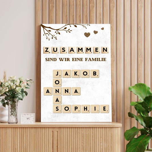 Personalisierte Scrabble Leinwand mit Namen deiner ganzen Familie - "Zusammen sind wir eine Familie"