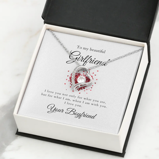 Voor mijn mooie vriendin - Ketting met hartvormige hanger & gepersonaliseerde kaart