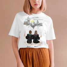 Charger l&#39;image dans la galerie, Beste Zauberinnen - Personalisiertes T-Shirt (2-4 Freundinnen)
