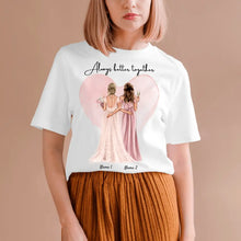 Laden Sie das Bild in den Galerie-Viewer, Braut mit Trauzeugin/ Brautjungfer - Personalisiertes T-Shirt (100% Baumwolle, Unisex)
